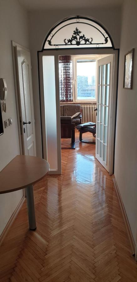 Risto Apartment Skopje Eksteriør bilde